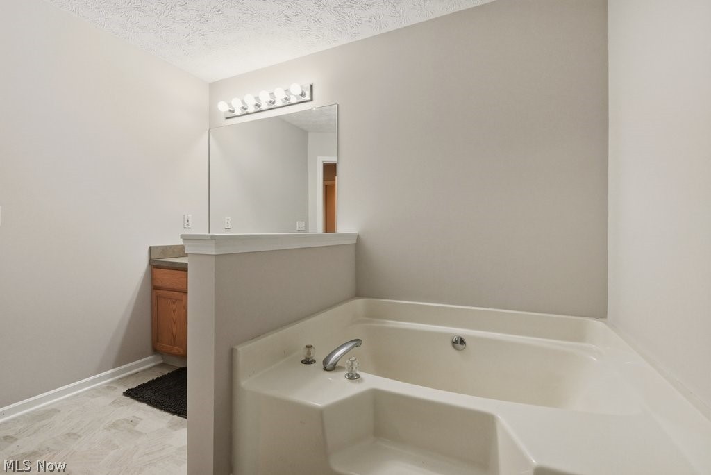 12786 Heritage Trail North Royalton OH 44133