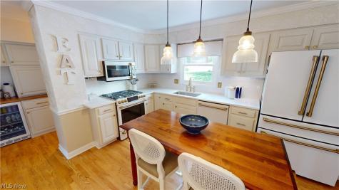 3857 Silver Wood Drive Stow OH 44224