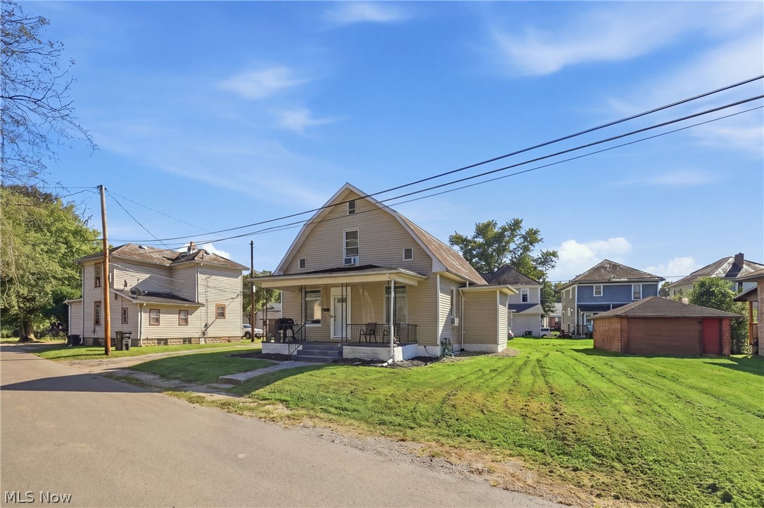 330 Spence Avenue Zanesville OH 43701