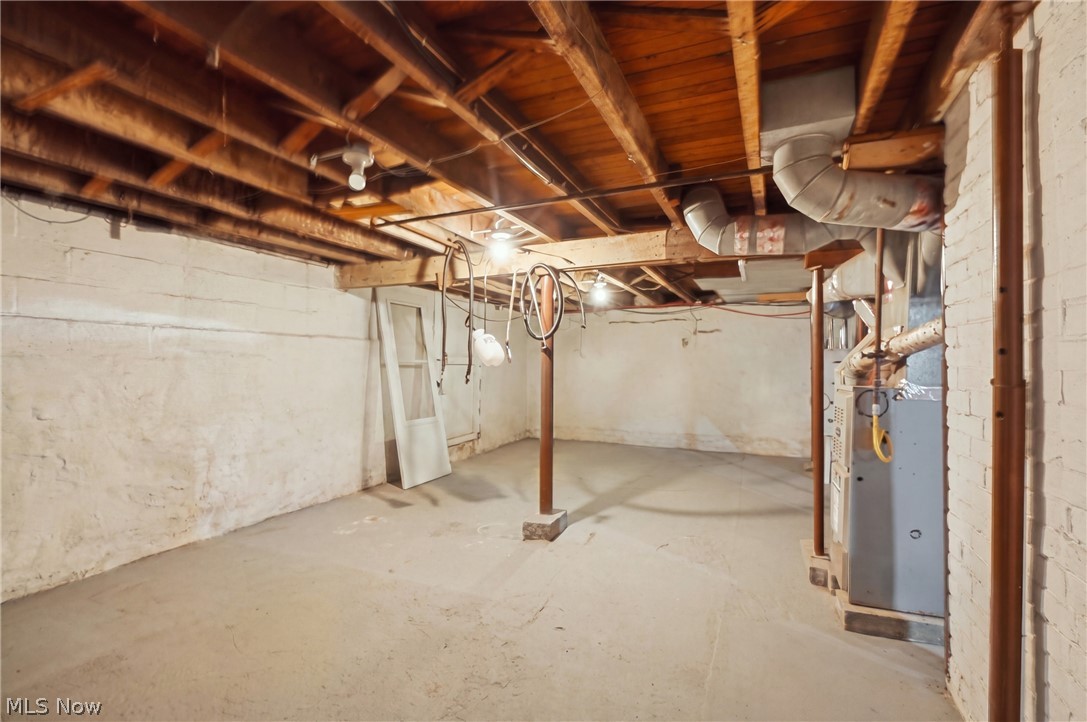 330 Spence Avenue Zanesville OH 43701