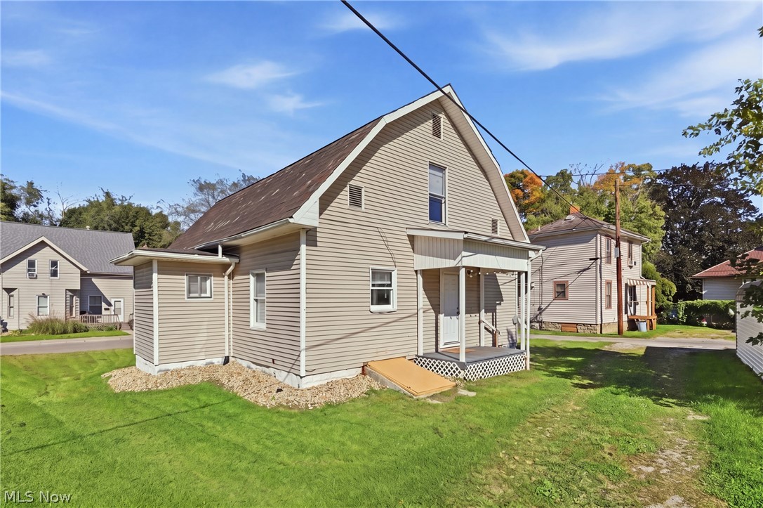 330 Spence Avenue Zanesville OH 43701