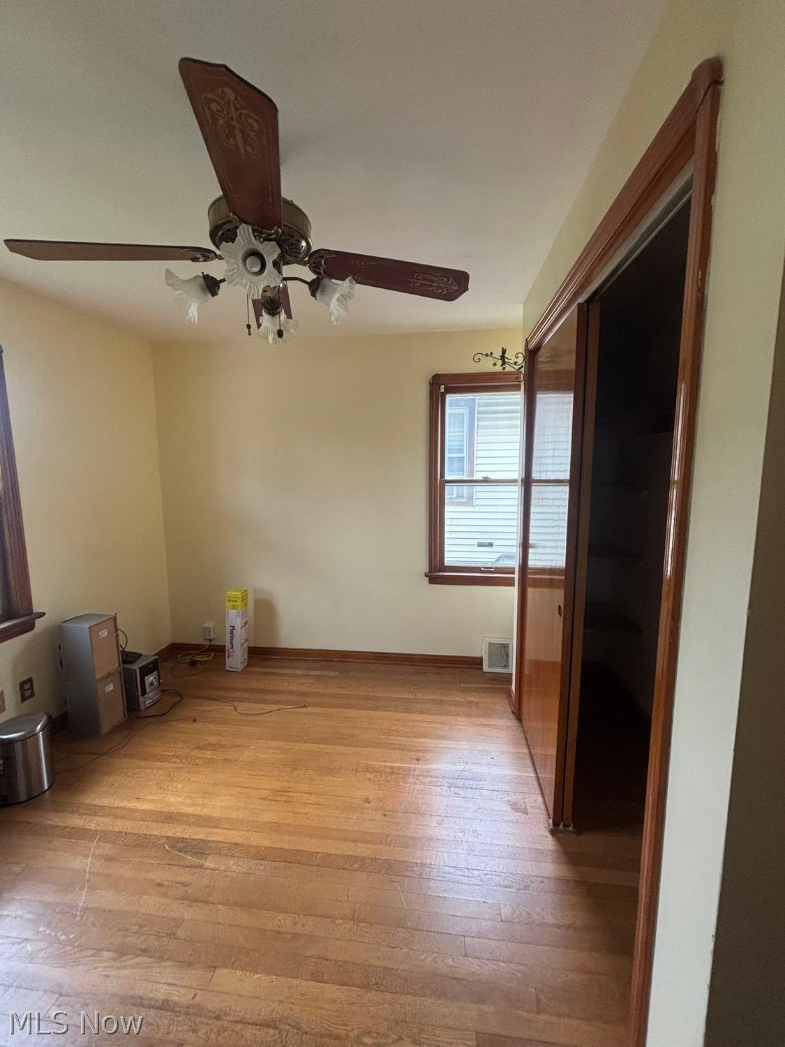 10917 Governor Avenue Cleveland OH 44111