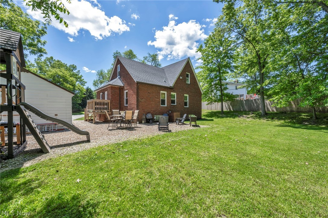 2834 W Wallings Road Broadview Heights OH 44147