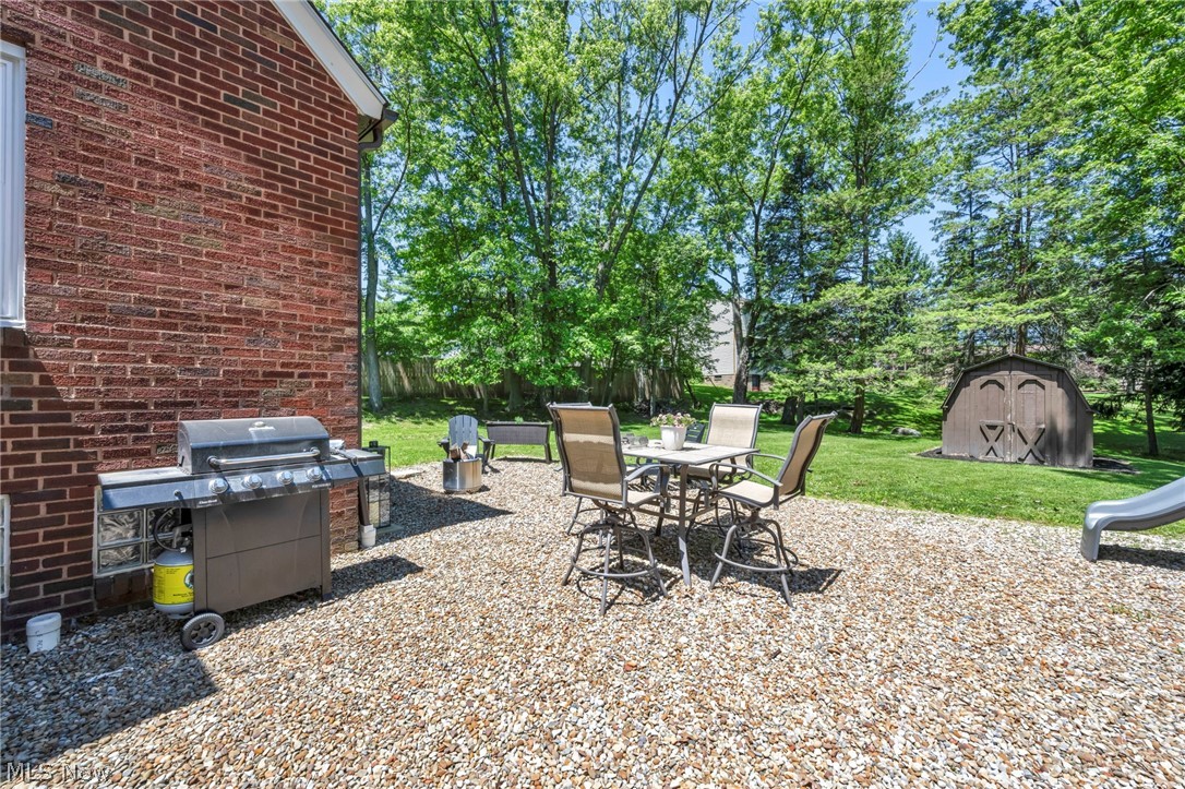 2834 W Wallings Road Broadview Heights OH 44147
