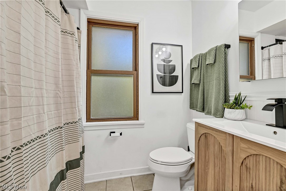 4545 Broadale Road Cleveland OH 44109