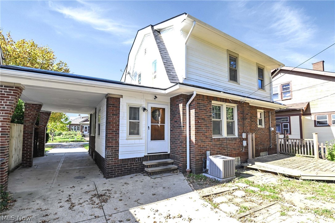4545 Broadale Road Cleveland OH 44109