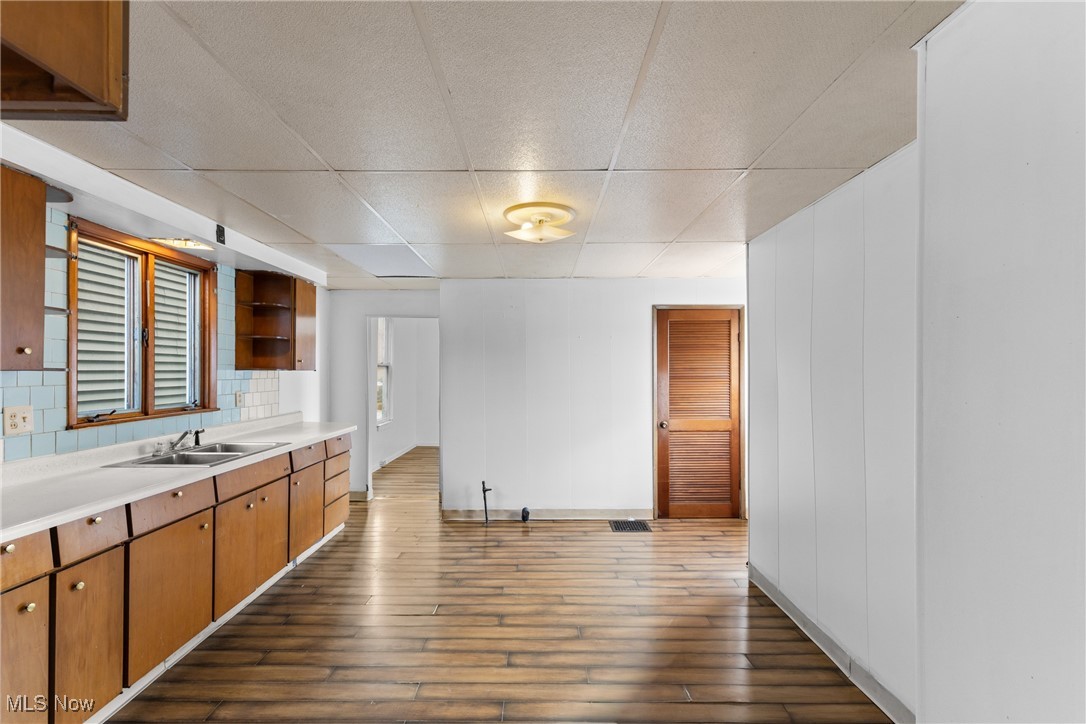 515 Walden Avenue Tiltonsville OH 43963