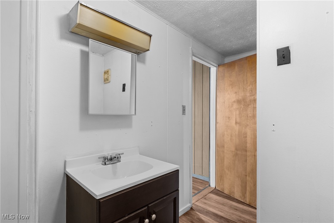 515 Walden Avenue Tiltonsville OH 43963