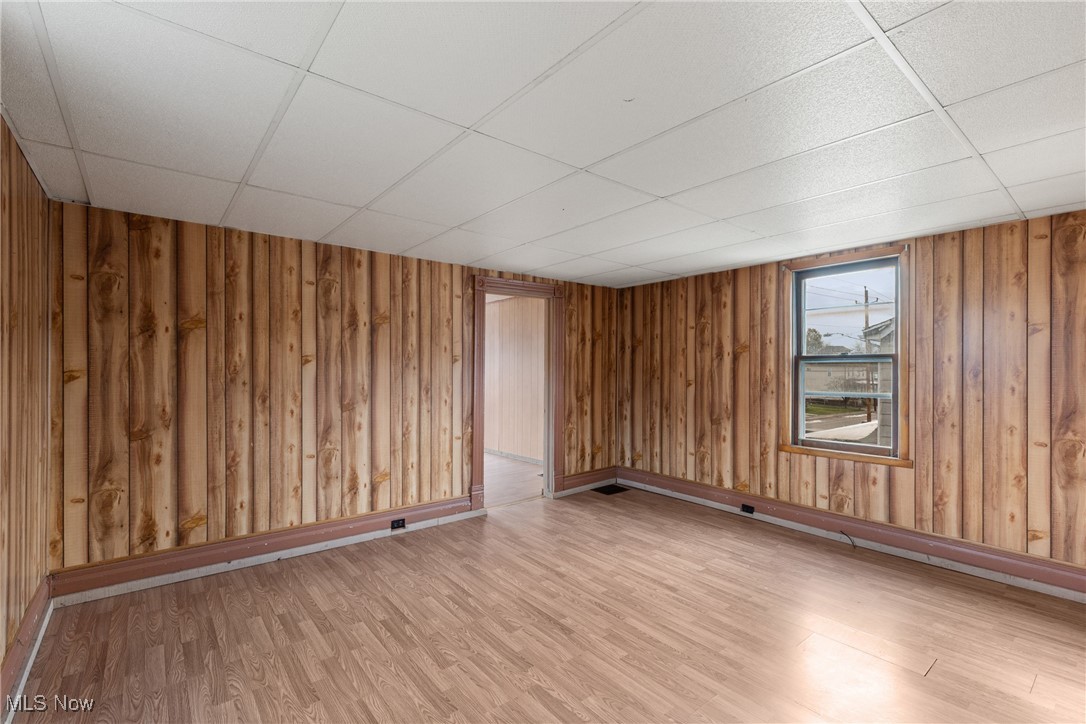 515 Walden Avenue Tiltonsville OH 43963