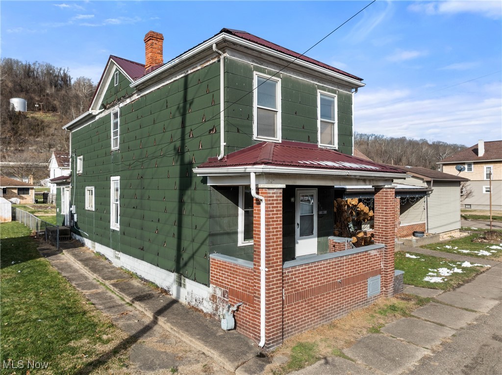 515 Walden Avenue Tiltonsville OH 43963