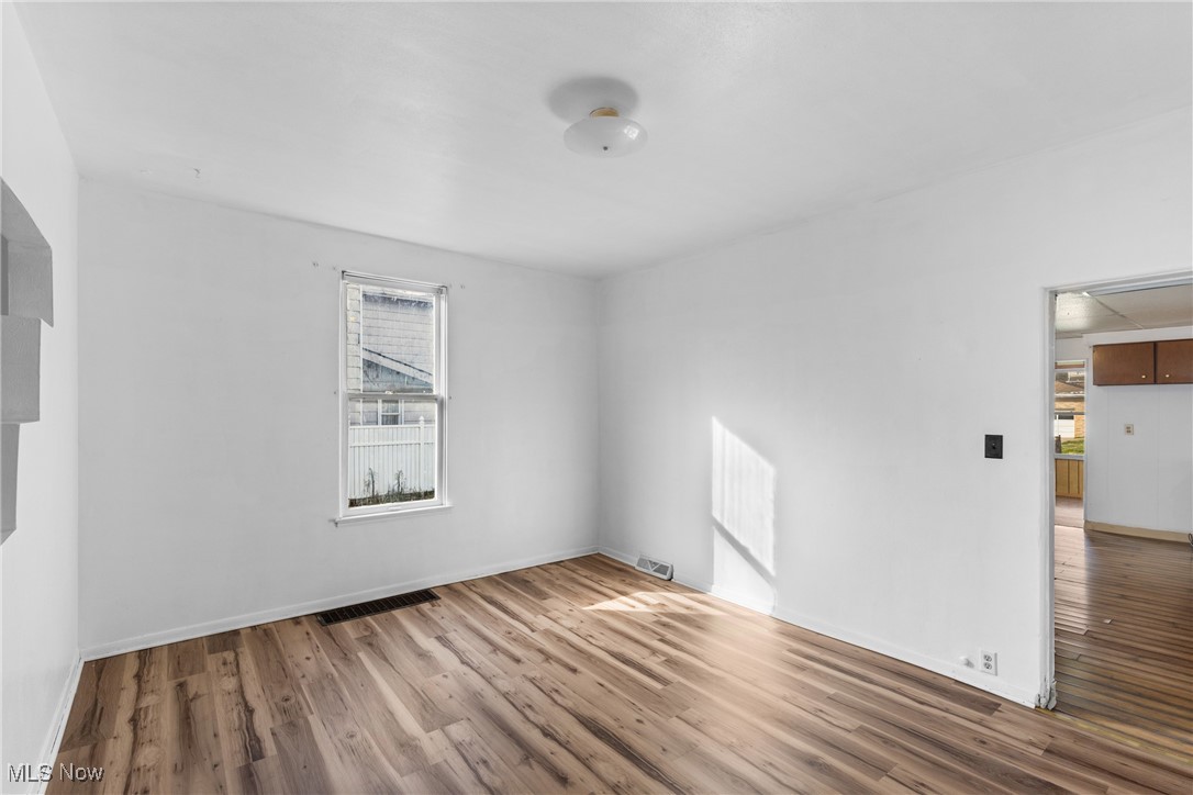 515 Walden Avenue Tiltonsville OH 43963