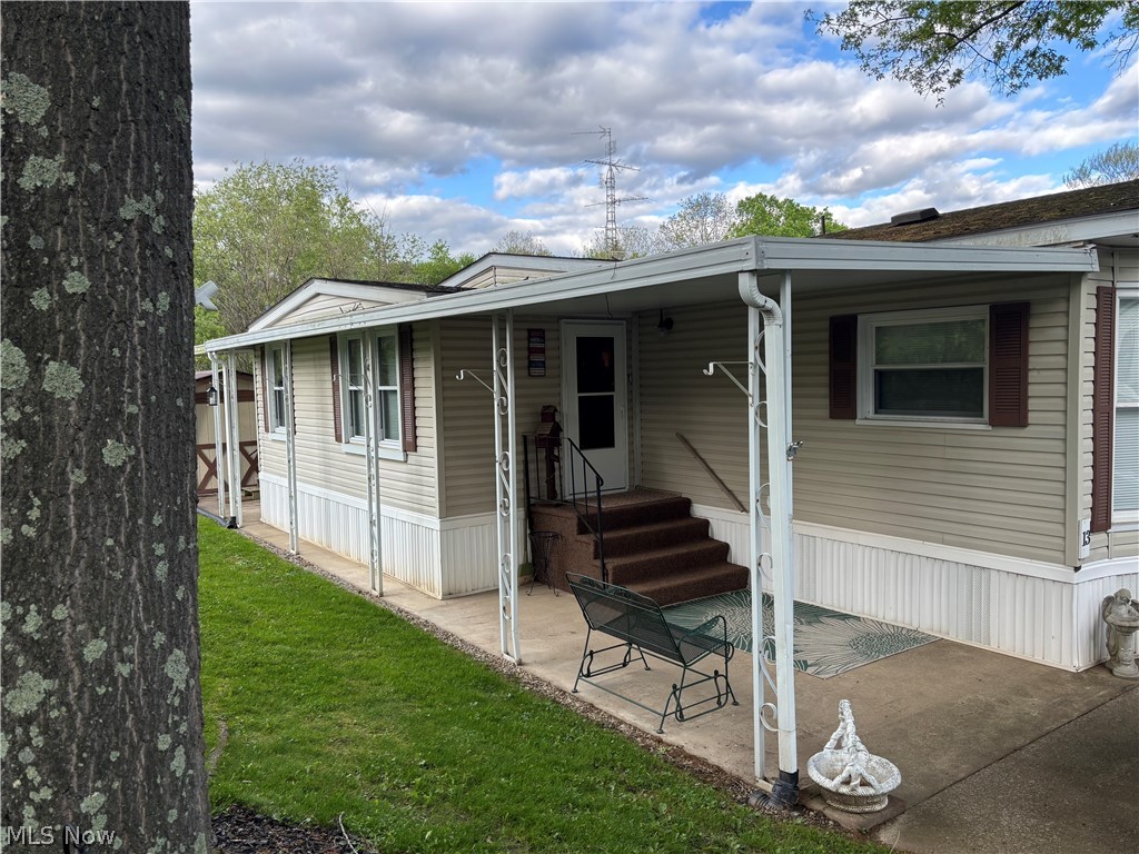 1931 Campground Road Wellsville OH 43968