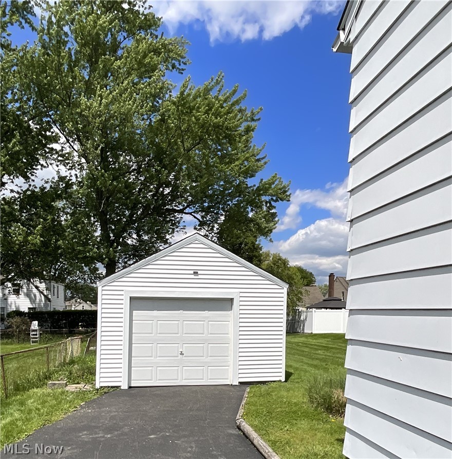 54 Melbourne Avenue Boardman OH 44512