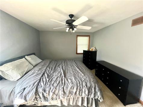 4611 Deopham Green Drive Youngstown OH 44515