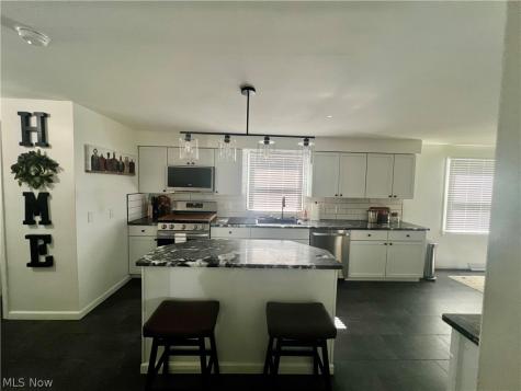 4611 Deopham Green Drive Youngstown OH 44515