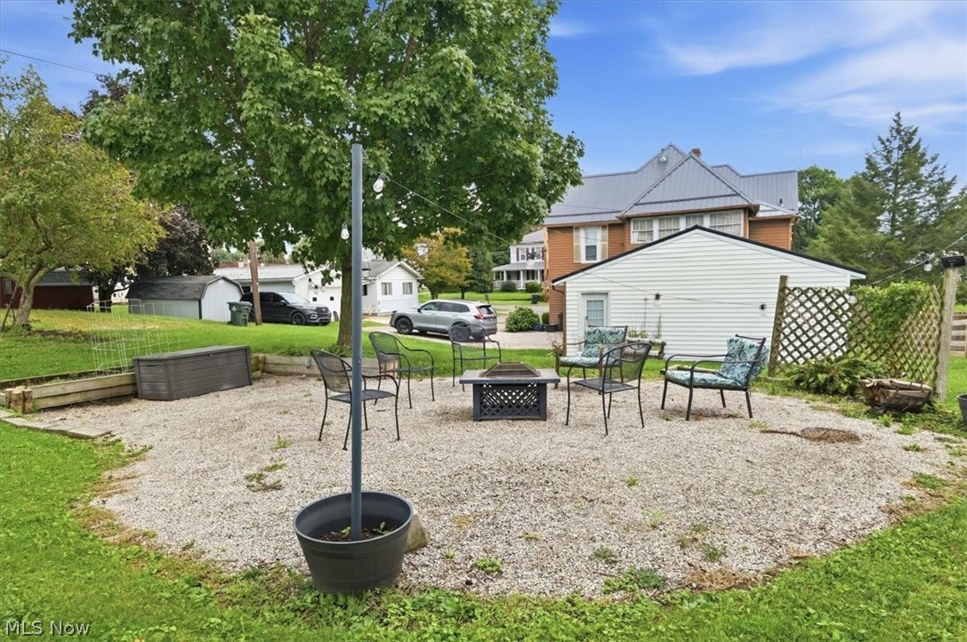105 Market Street Danville OH 43014