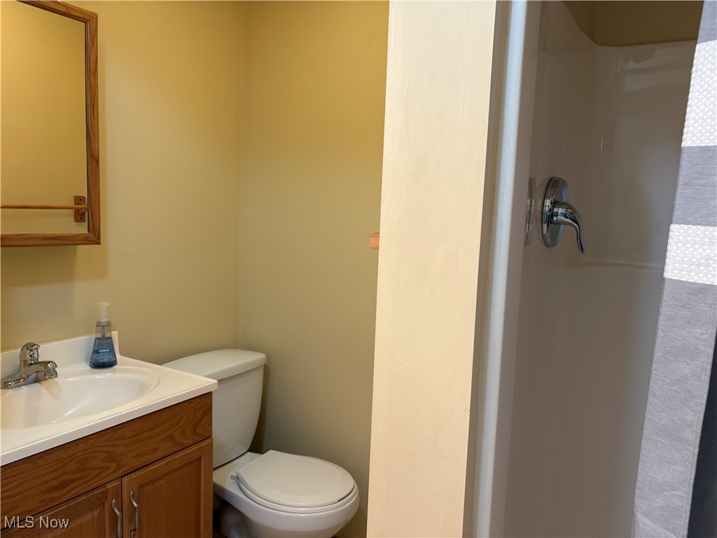 3492 Dawn Drive North Olmsted OH 44070