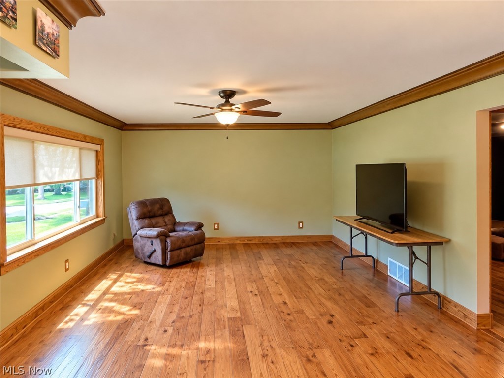 10869 Lafayette Drive Parma Heights OH 44130