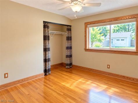 10869 Lafayette Drive Parma Heights OH 44130