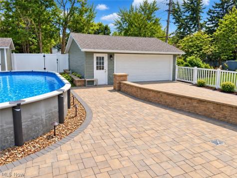 10869 Lafayette Drive Parma Heights OH 44130