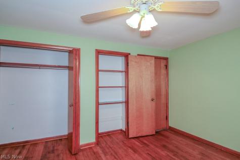 944 Larkridge Avenue Youngstown OH 44512