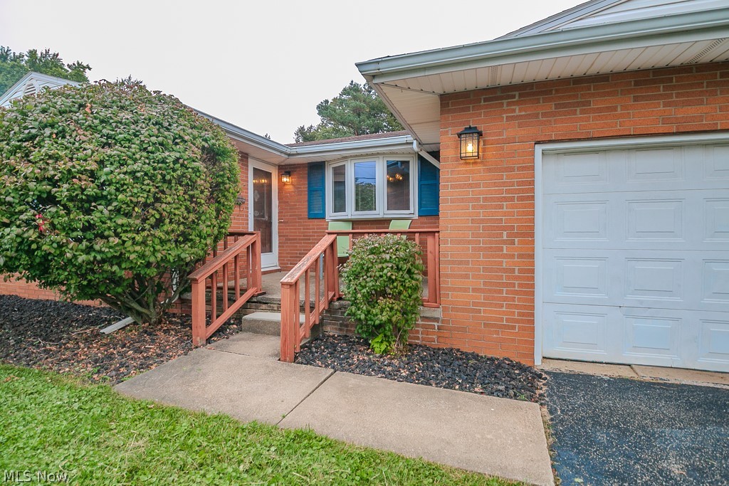 944 Larkridge Avenue Youngstown OH 44512