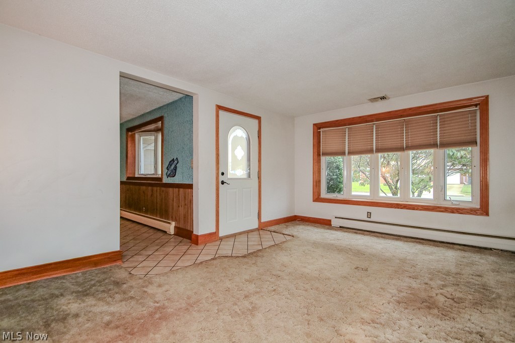 944 Larkridge Avenue Youngstown OH 44512