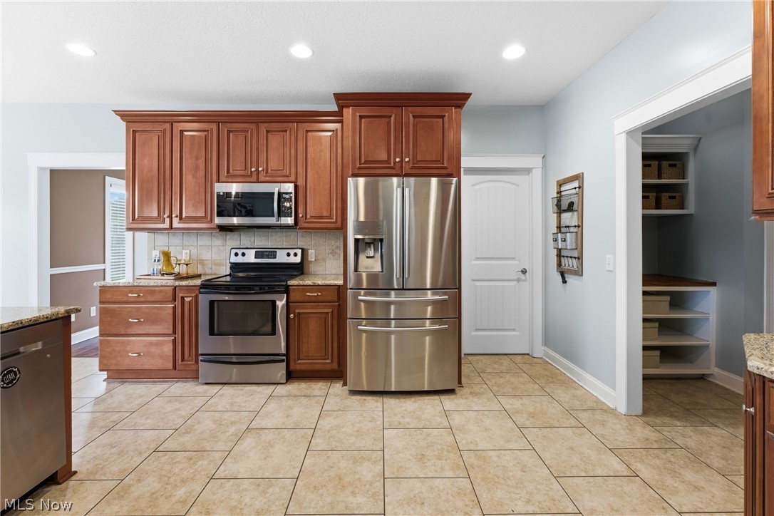 8888 Scotsbury Street NW Massillon OH 44646
