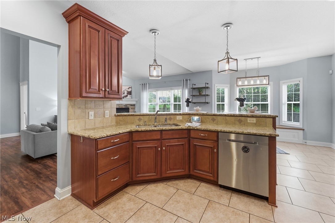 8888 Scotsbury Street NW Massillon OH 44646