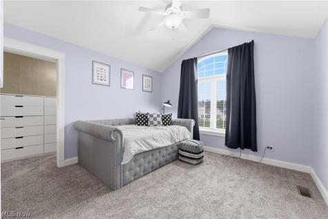 8888 Scotsbury Street NW Massillon OH 44646