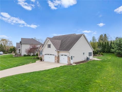 8888 Scotsbury Street NW Massillon OH 44646