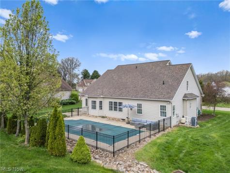 8888 Scotsbury Street NW Massillon OH 44646