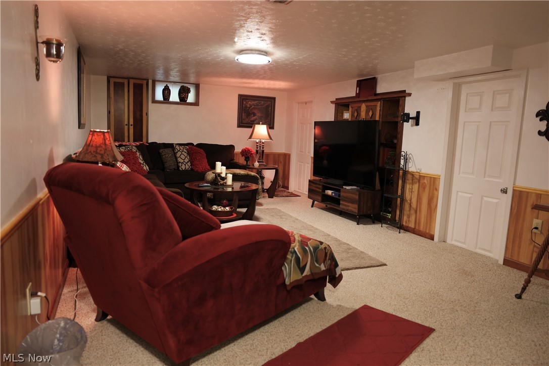 8335 Township Road 457 Loudonville OH 44842