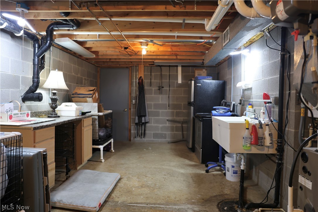 8335 Township Road 457 Loudonville OH 44842