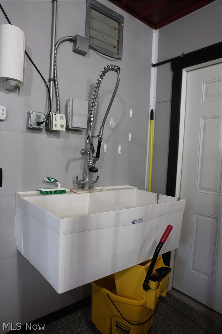 8335 Township Road 457 Loudonville OH 44842