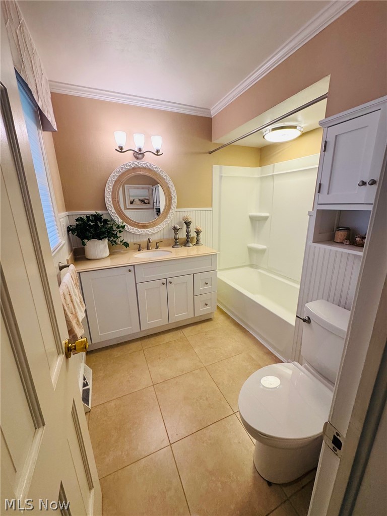 7662 Elmland Avenue Poland OH 44514