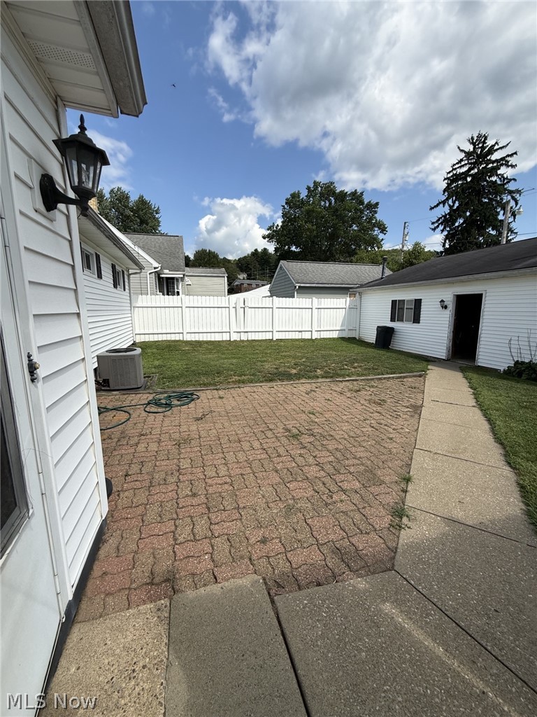 1615 Orange Street Coshocton OH 43812