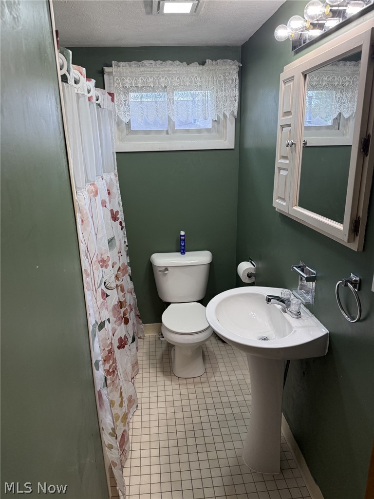 1615 Orange Street Coshocton OH 43812