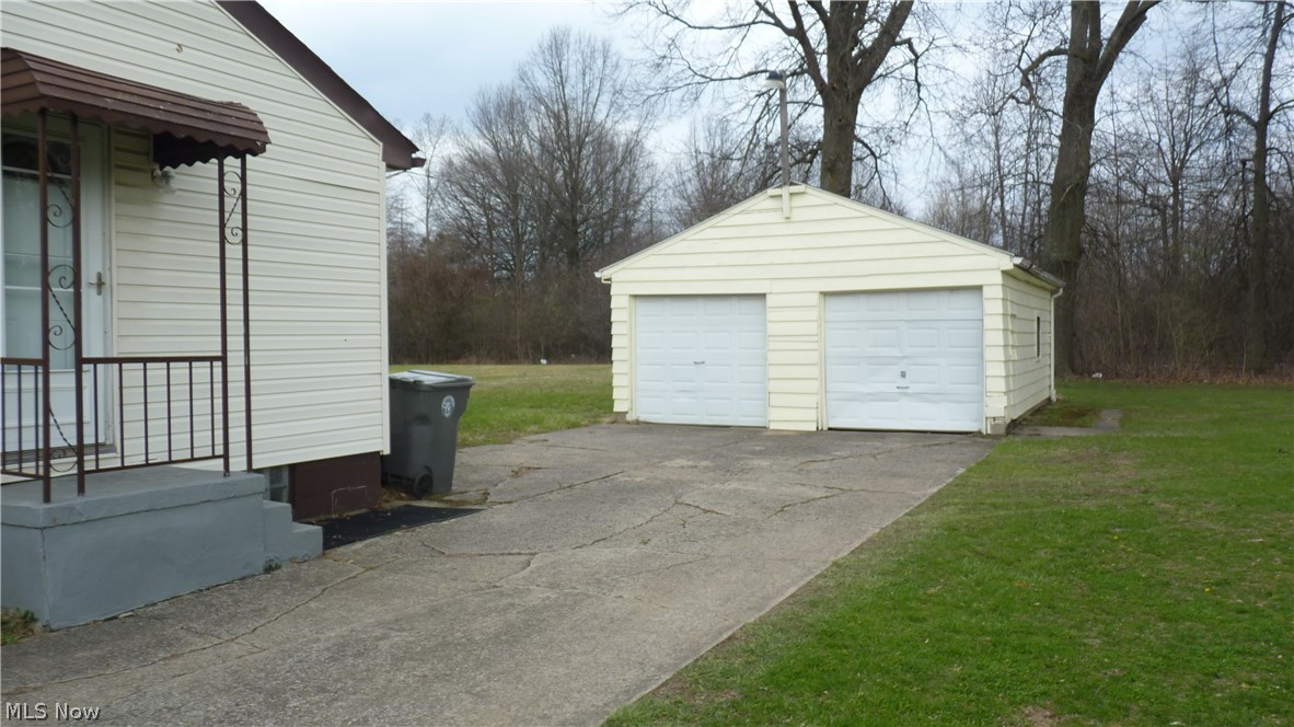 1010 Burlington Street Youngstown OH 44510
