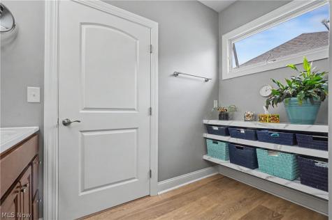 120 Boulder Boulevard Peninsula OH 44264