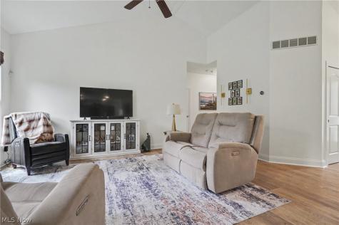 120 Boulder Boulevard Peninsula OH 44264