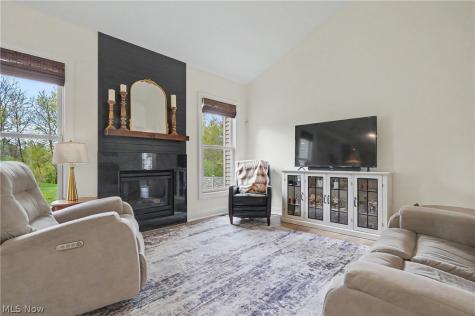 120 Boulder Boulevard Peninsula OH 44264