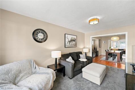 1626 Wagar Avenue Lakewood OH 44107