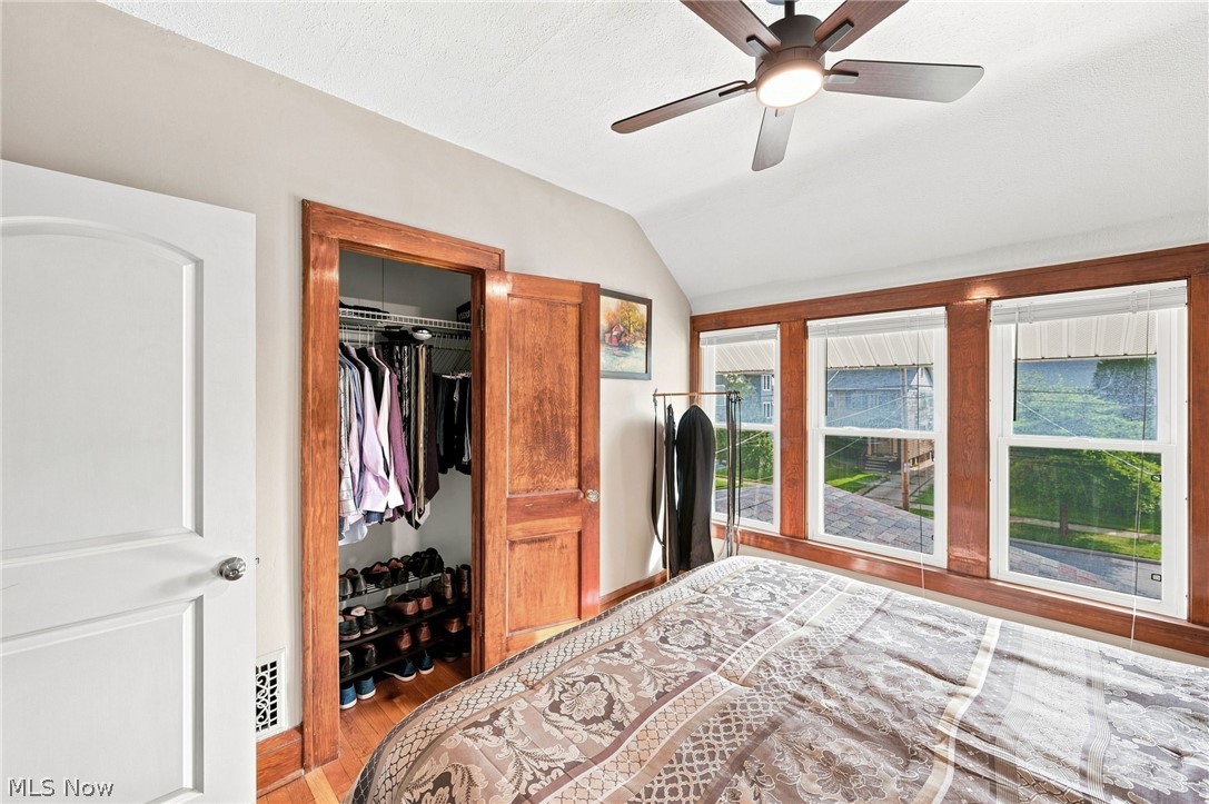 1626 Wagar Avenue Lakewood OH 44107