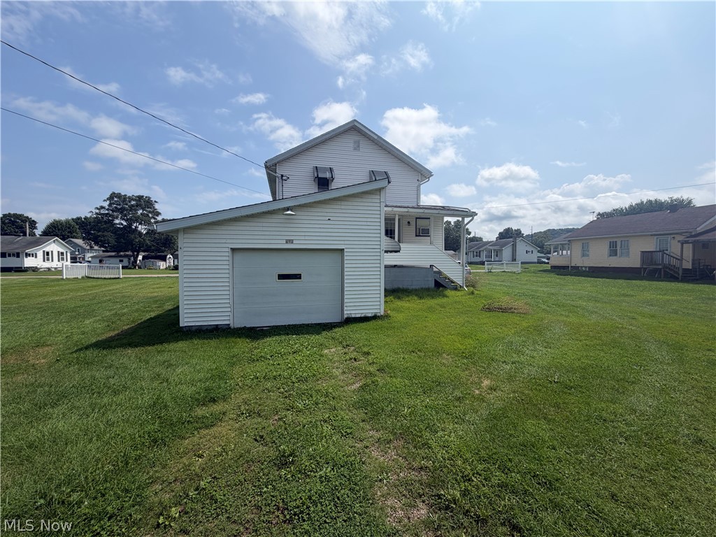 514 Barnett Avenue Newcomerstown OH 43832