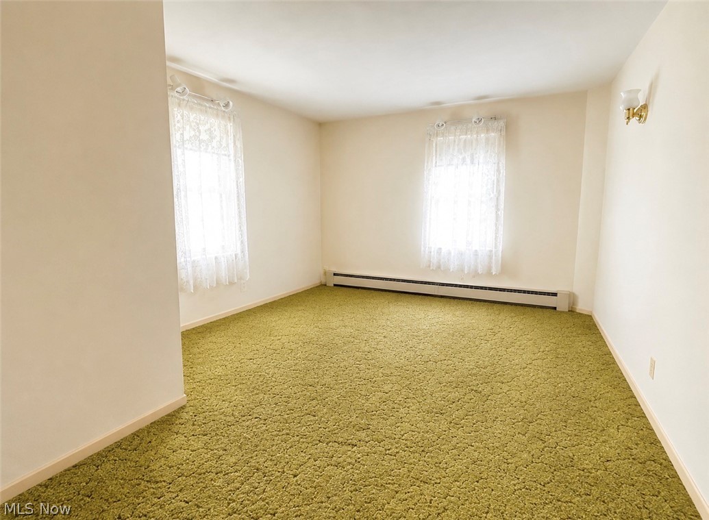 514 Barnett Avenue Newcomerstown OH 43832