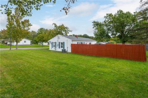 2772 Serra Vista Drive Stow OH 44224
