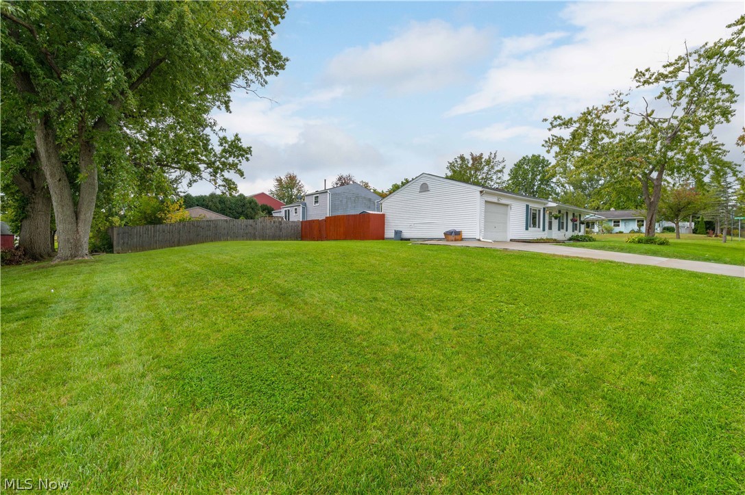 2772 Serra Vista Drive Stow OH 44224
