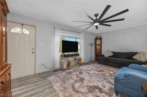 2772 Serra Vista Drive Stow OH 44224