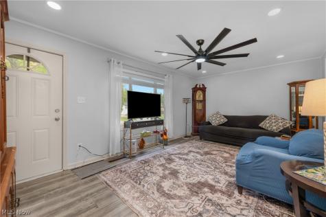 2772 Serra Vista Drive Stow OH 44224